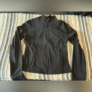 lululemon CROPPED Nulu Define jacket